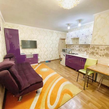 Apartments Ahmetova 4 21 Almaty Exterior photo